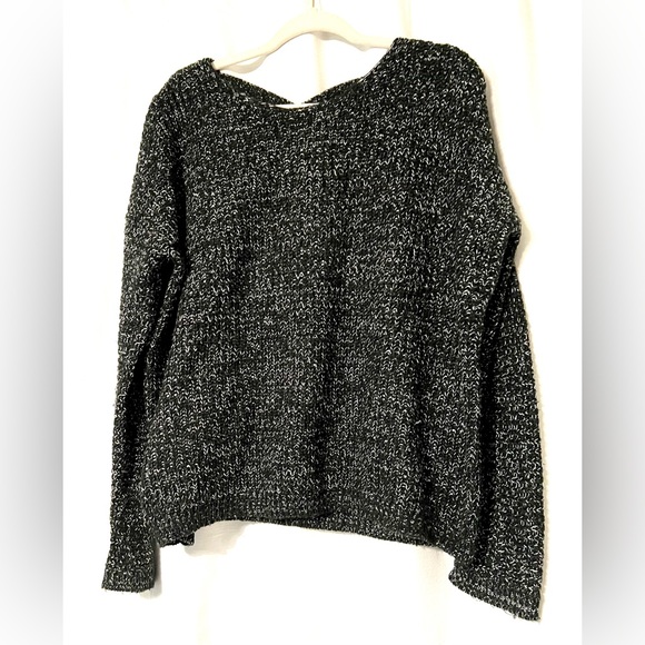 Forever 21 Black and White chunky knit sweater. Criss cross Straps on back - Picture 1 of 5